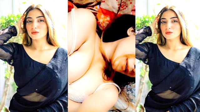 Horny Pakistani College Girl Big Boobs Showing Her Bf Latest Porn