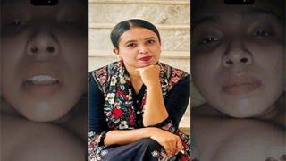 Horny Bengali Cheater Milf Showing Pussy Fingering Viral Clips